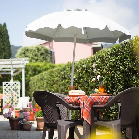 Callistemon Bed & Breakfast Porto Azzurro